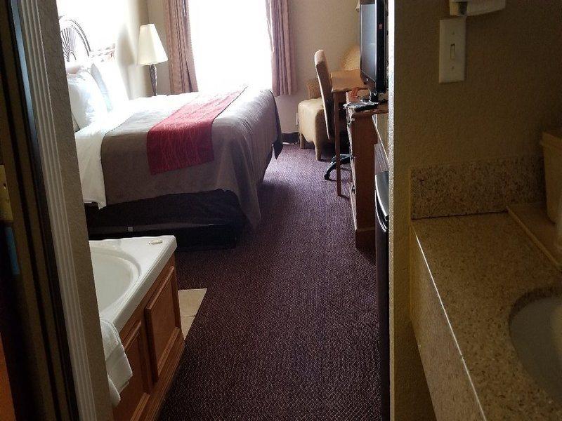 Comfort Inn & Suites And Suites Fredericksburg Eksteriør billede