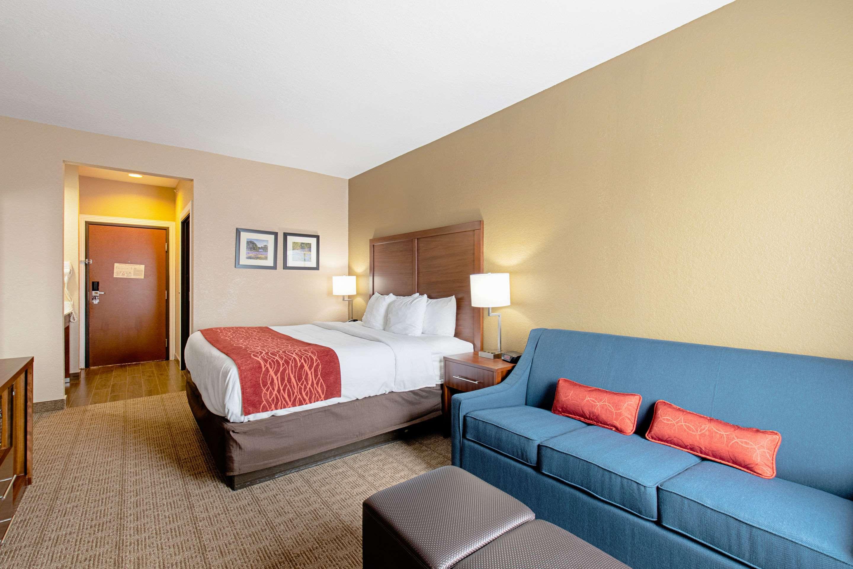 Comfort Inn & Suites And Suites Fredericksburg Eksteriør billede