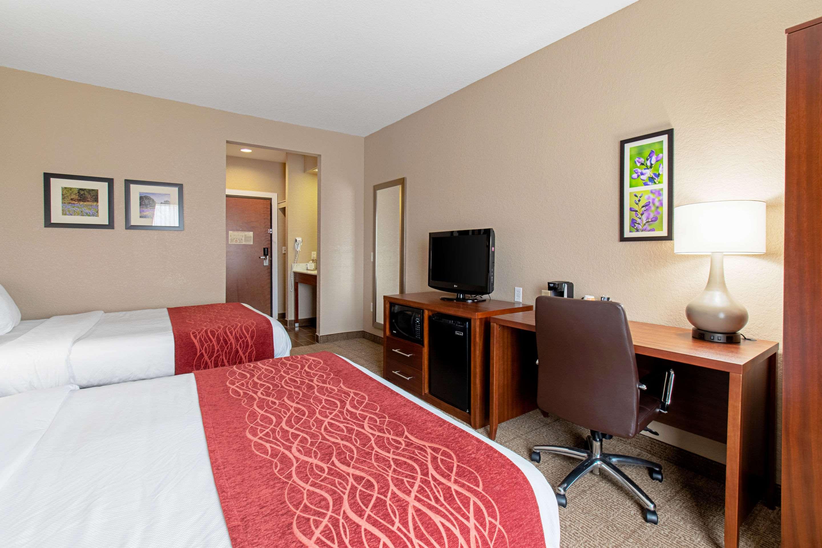 Comfort Inn & Suites And Suites Fredericksburg Eksteriør billede