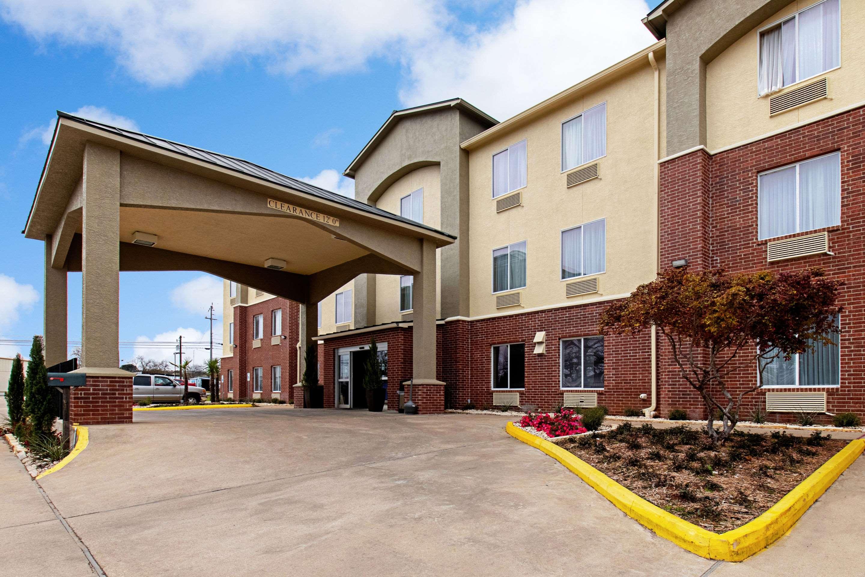 Comfort Inn & Suites And Suites Fredericksburg Eksteriør billede