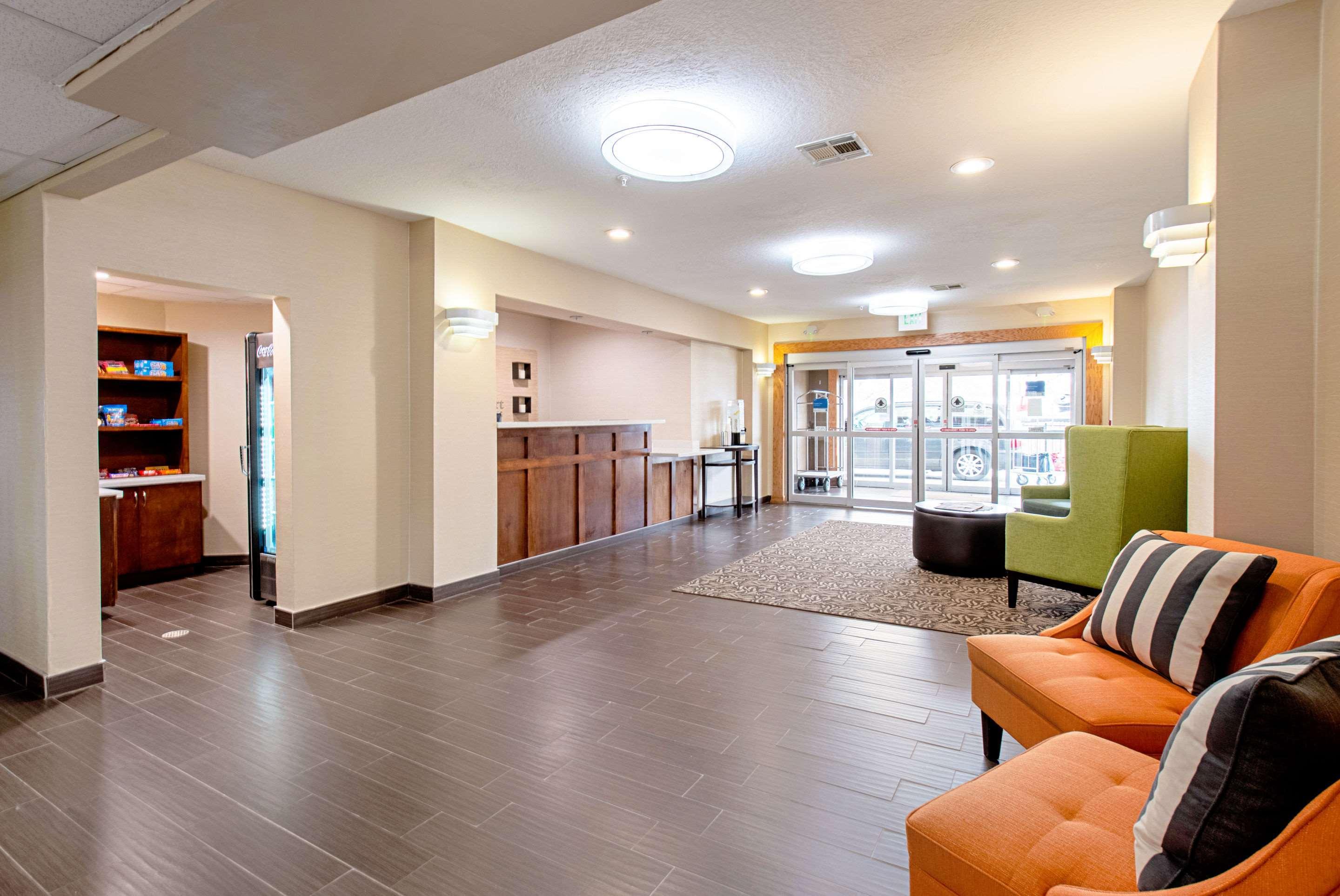 Comfort Inn & Suites And Suites Fredericksburg Eksteriør billede