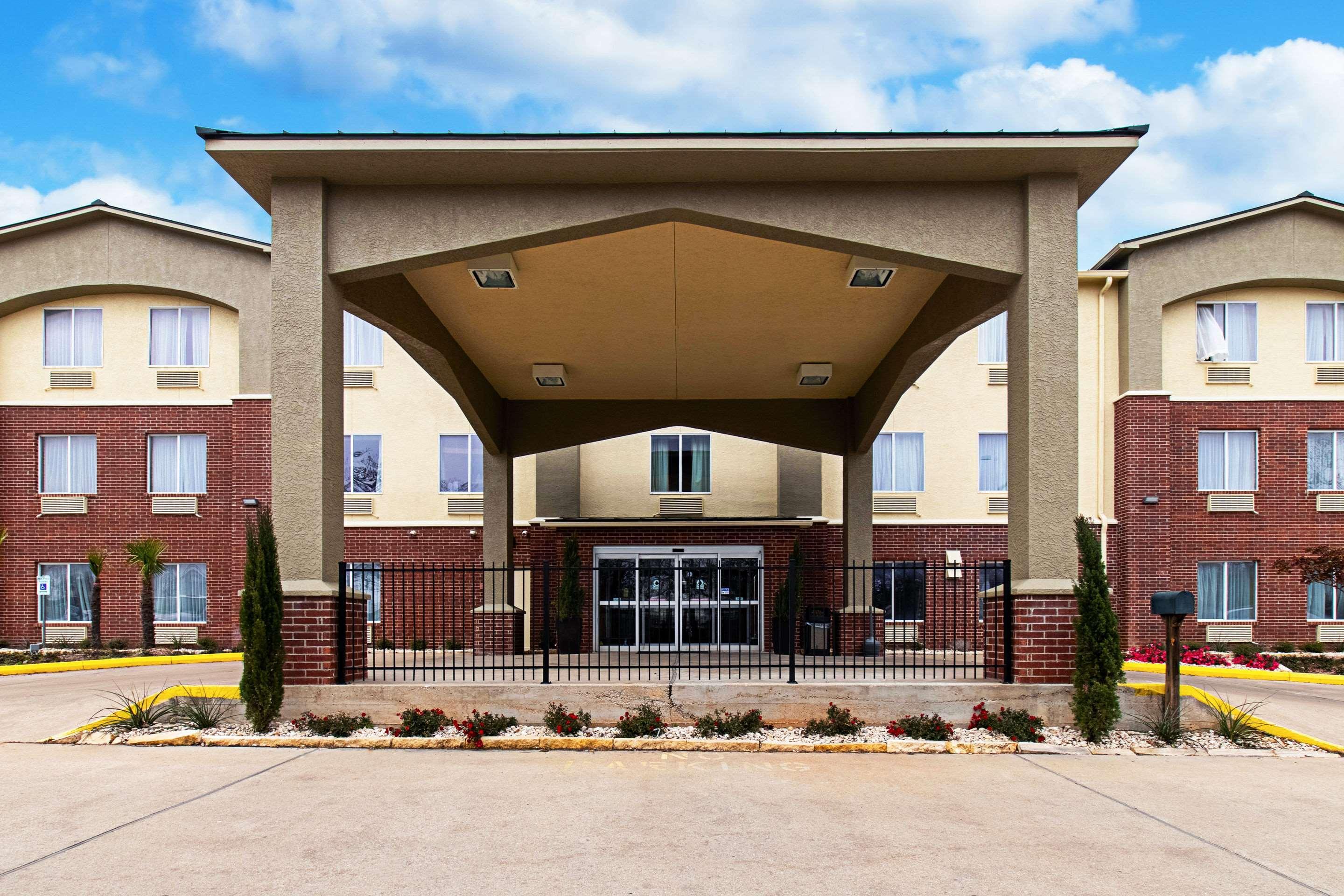 Comfort Inn & Suites And Suites Fredericksburg Eksteriør billede