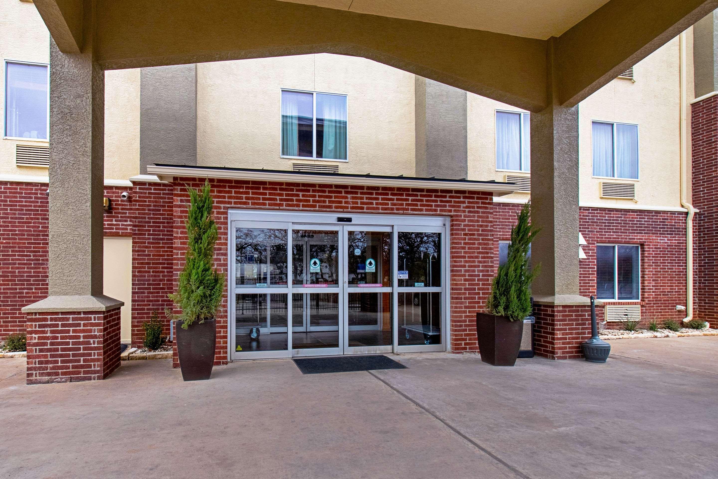 Comfort Inn & Suites And Suites Fredericksburg Eksteriør billede