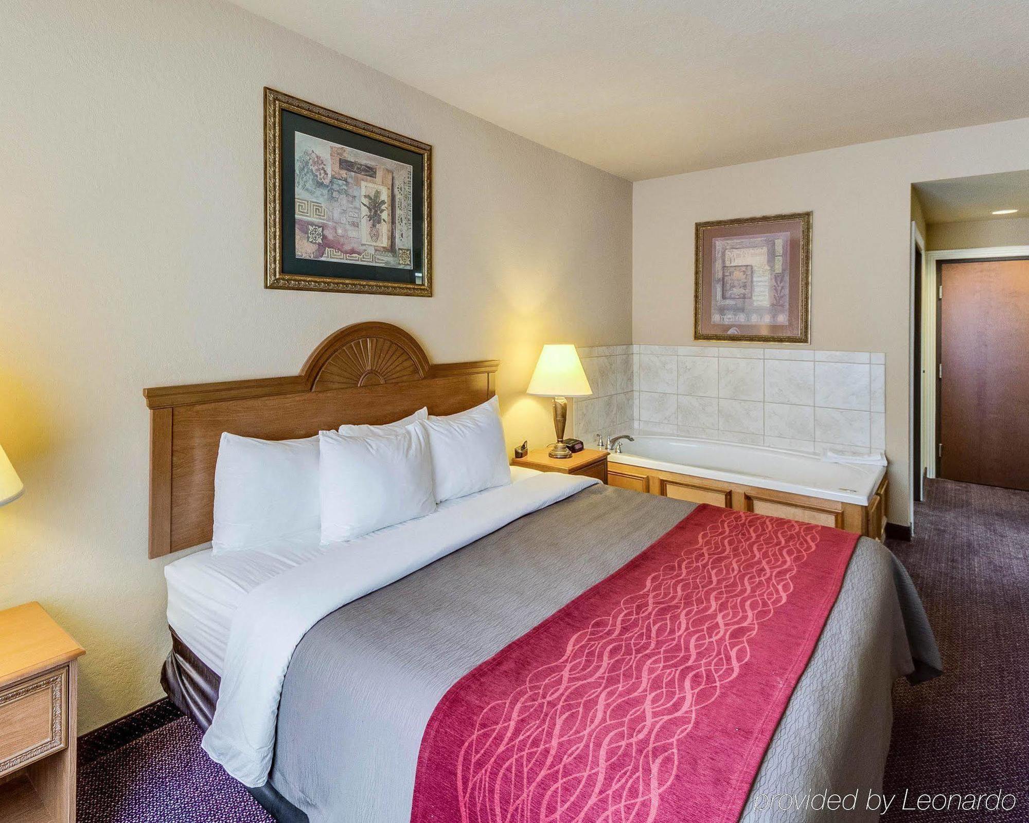 Comfort Inn & Suites And Suites Fredericksburg Eksteriør billede